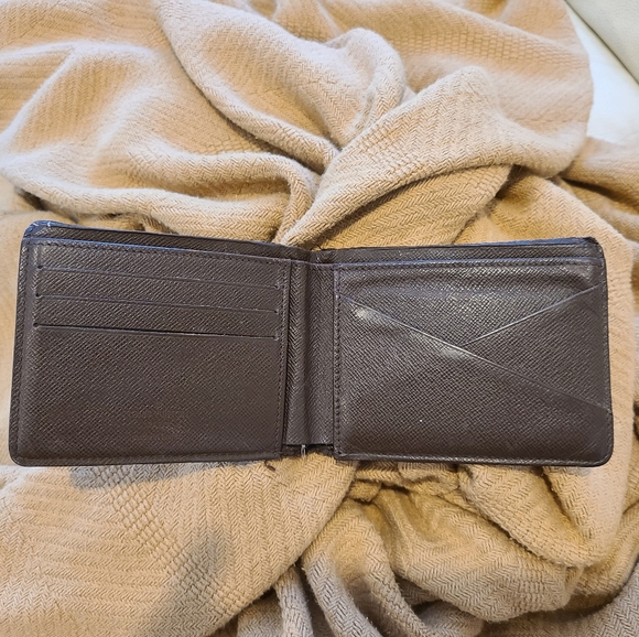 Louis Vuitton Damier Ebene Multiple Wallet - Picture 2 of 7
